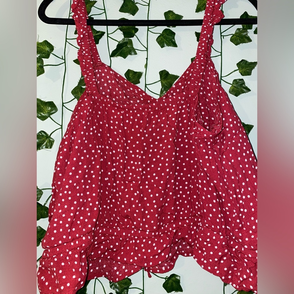 Red Express top - Picture 3 of 4